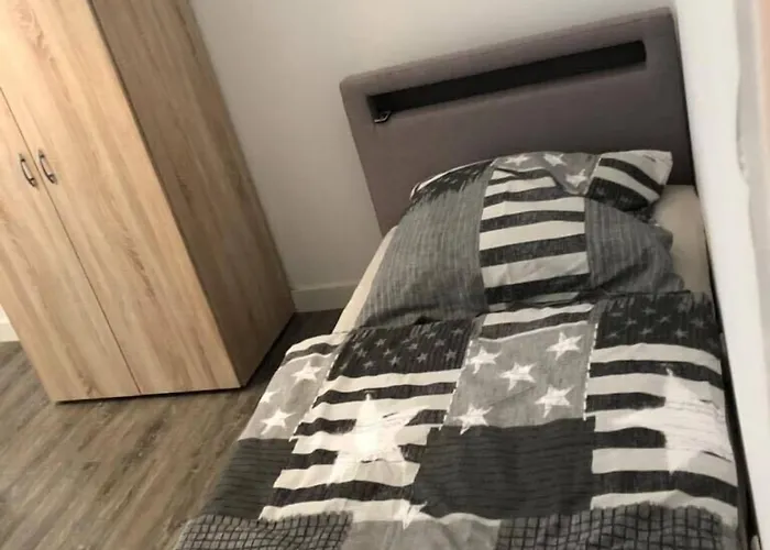 Godorfer Burg Monteuer * Wesseling